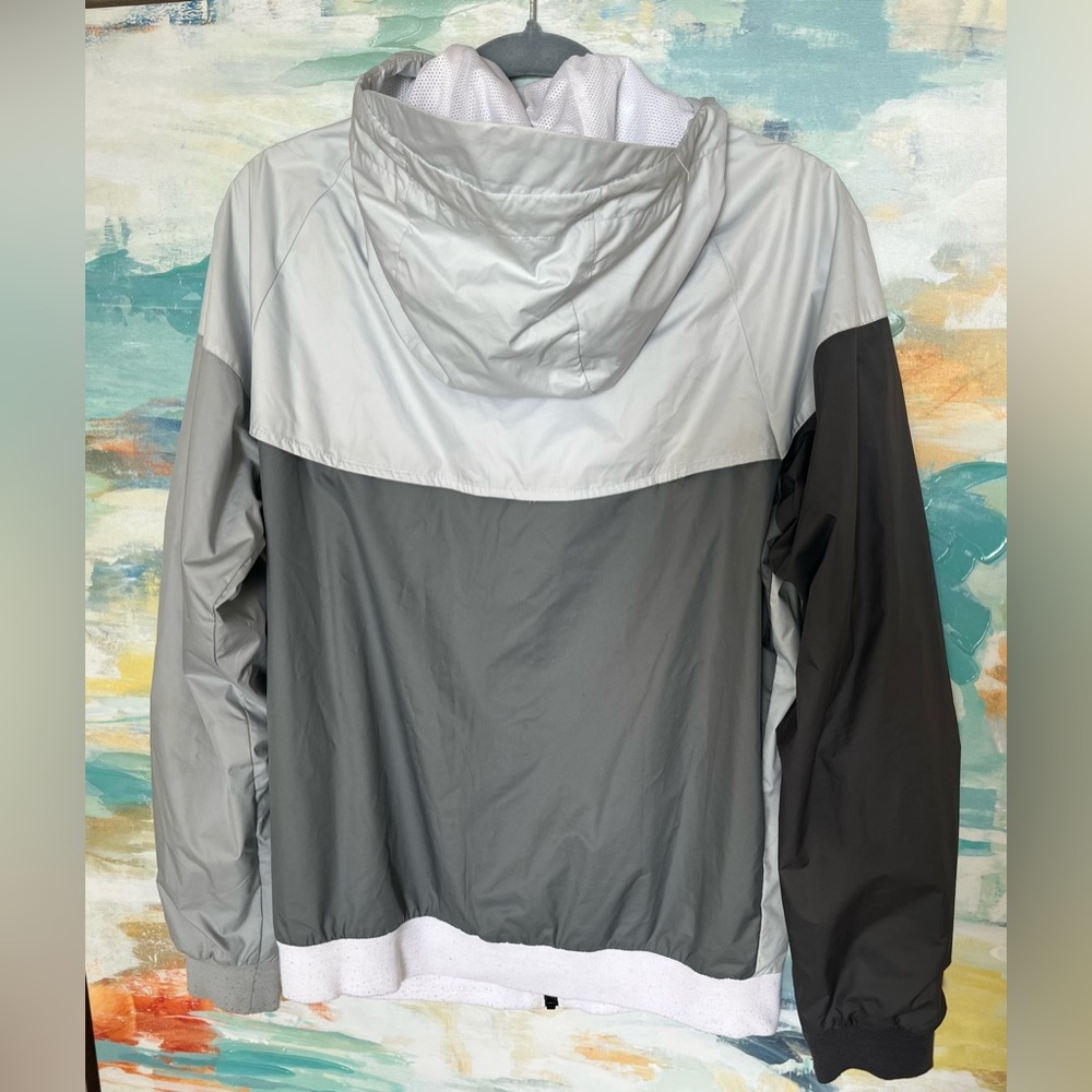 Nike Windrunner - image 3